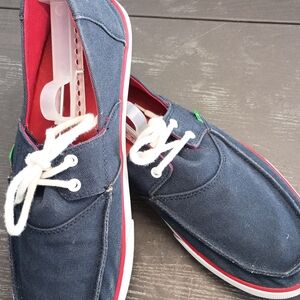 Sanuk Men's 10M Navy Boat Shoes with White Laces. Like NEW!!?